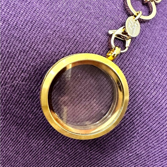 🤍Origami Owl Locket Pendant Necklace - Picture 2 of 13